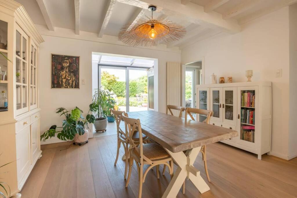 Charming House With Garden Villa De Haan Bagian luar foto